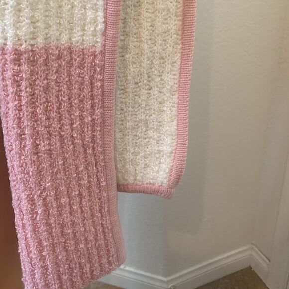 Laura Gayle Large 💯 Acrylic Machine Wash 2 Button Front Pretty In Pink Sweater - Picture 9 of 12